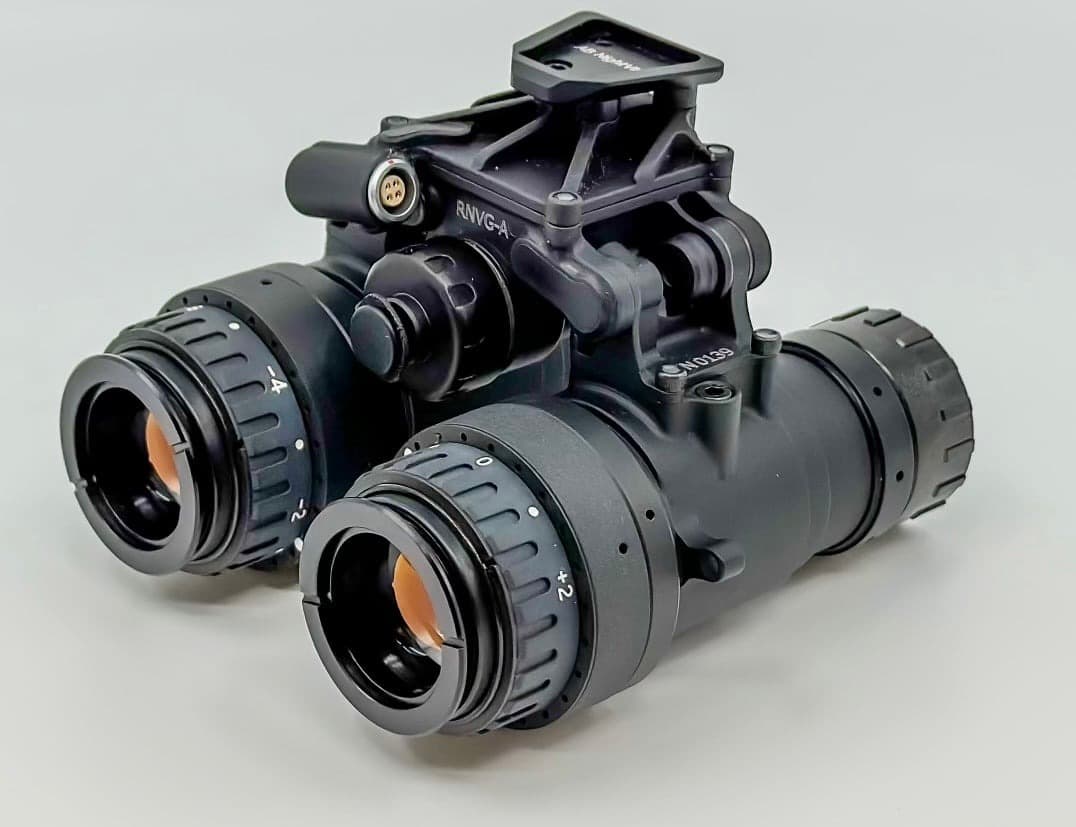 AB Night Vision RNVG-A / ARNVG Binocular. Configuration shown is illustrative; confirm the selected build when inquiring.
